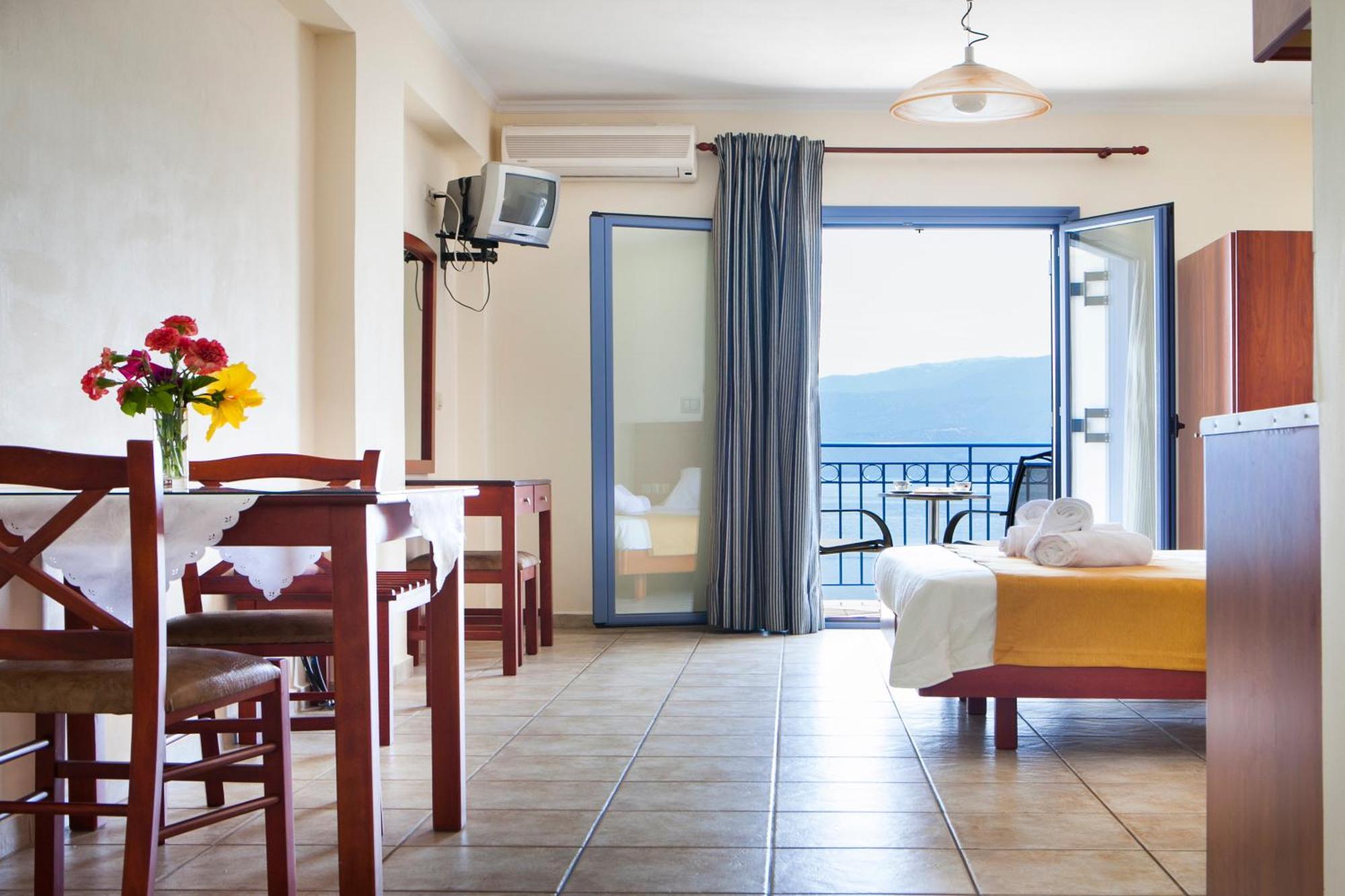 Olive Bay Hotel Agia Efimia Cameră foto