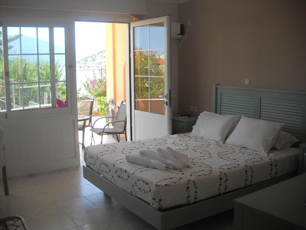 Olive Bay Hotel Agia Efimia Cameră foto
