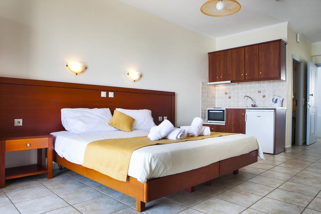Olive Bay Hotel Agia Efimia Cameră foto